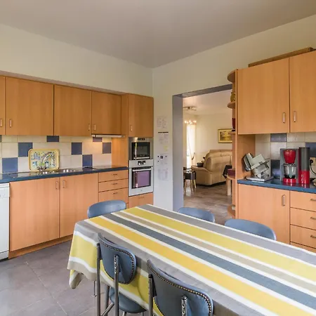 Prázdninový dům Modern In Aquitaine *