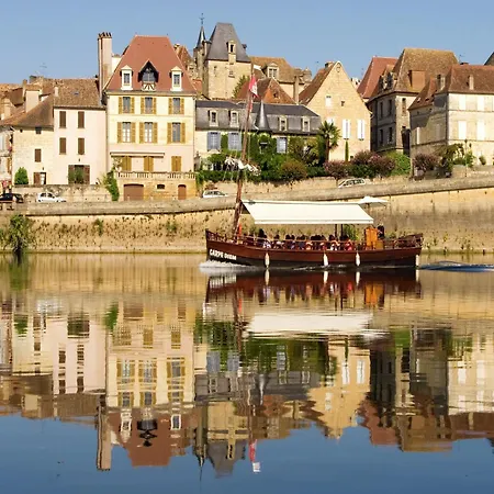 Modern In Aquitaine Saint-Nexans