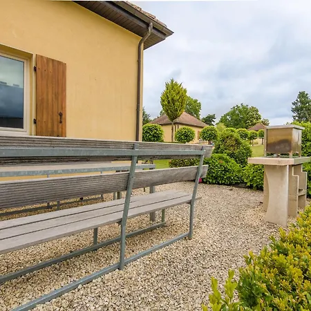 Modern In Aquitaine * Saint-Nexans